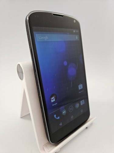 Smartphone android nexus 4 - android,