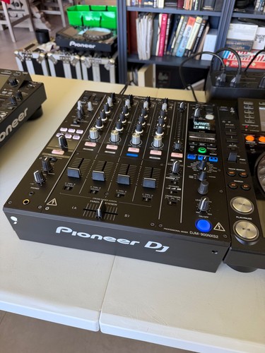 Pioneer djm 900nxs2 - mixer, a